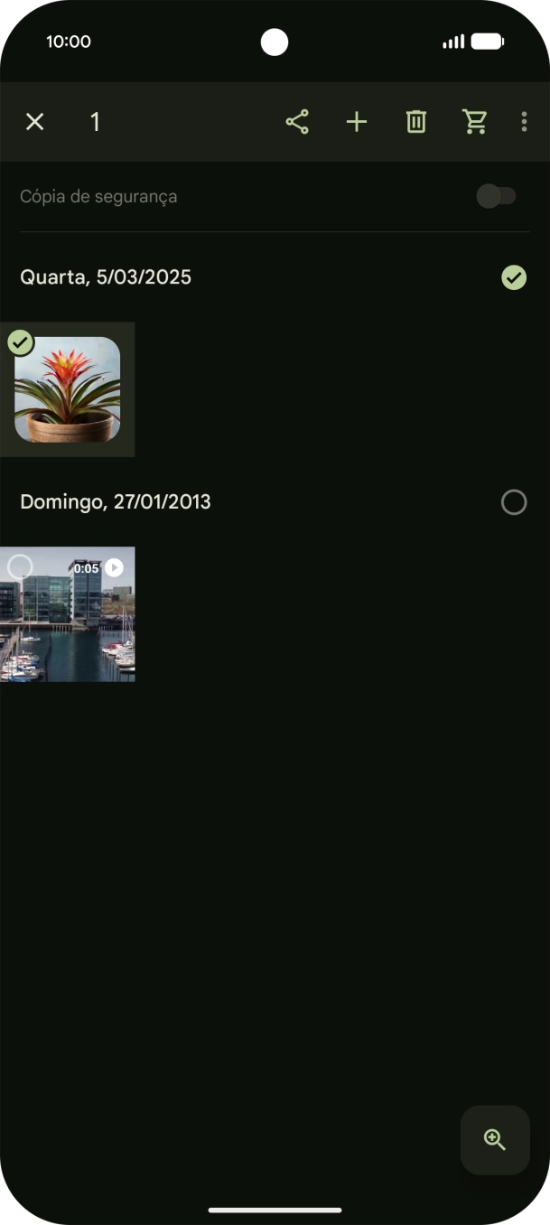 Prima as imagens ou vídeos pretendidos para os adicionar.
