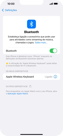 Para voltar ao ecrã inicial, deslize o dedo de baixo para cima a partir da base do ecrã.