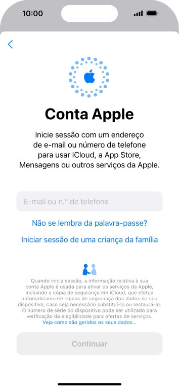 Prima E-mail ou n.º de telefone e introduza o nome de utilizador do seu ID Apple.