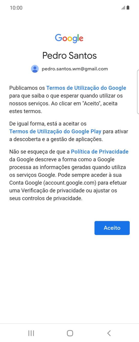 Prima Aceito e siga as indicações no ecrã para escolher as definições da conta Google.