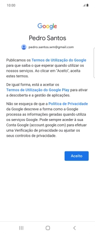 Prima Aceito e siga as indicações no ecrã para escolher as definições da conta Google.