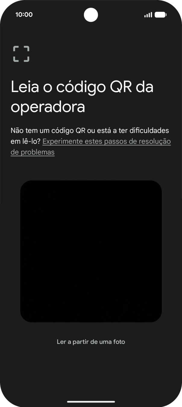 Para scanear o código QR enviado enquadre-o na moldura da câmara do telefone.