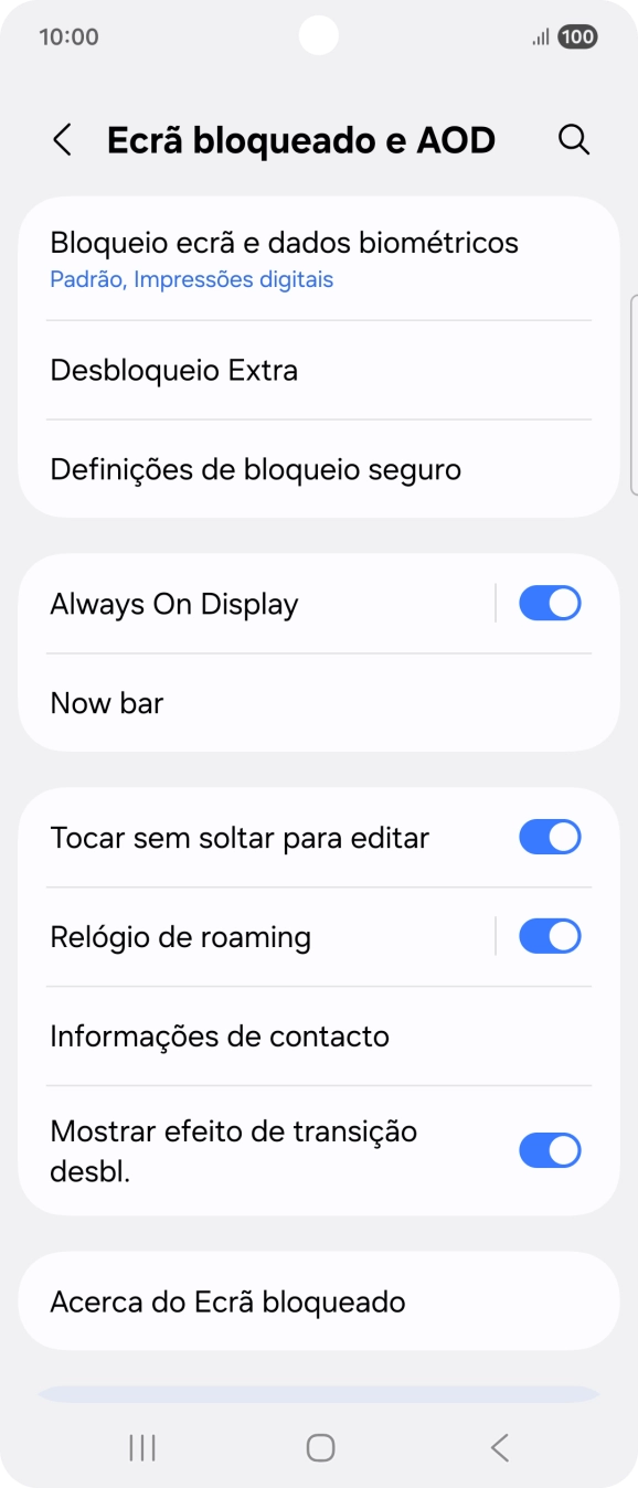 Prima Bloqueio ecrã e dados biométricos e introduza o código adicional de bloqueio do telefone que criou anteriormente.