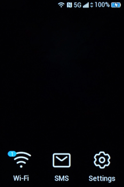 When the battery charging icon is displayed, the battery is charging.