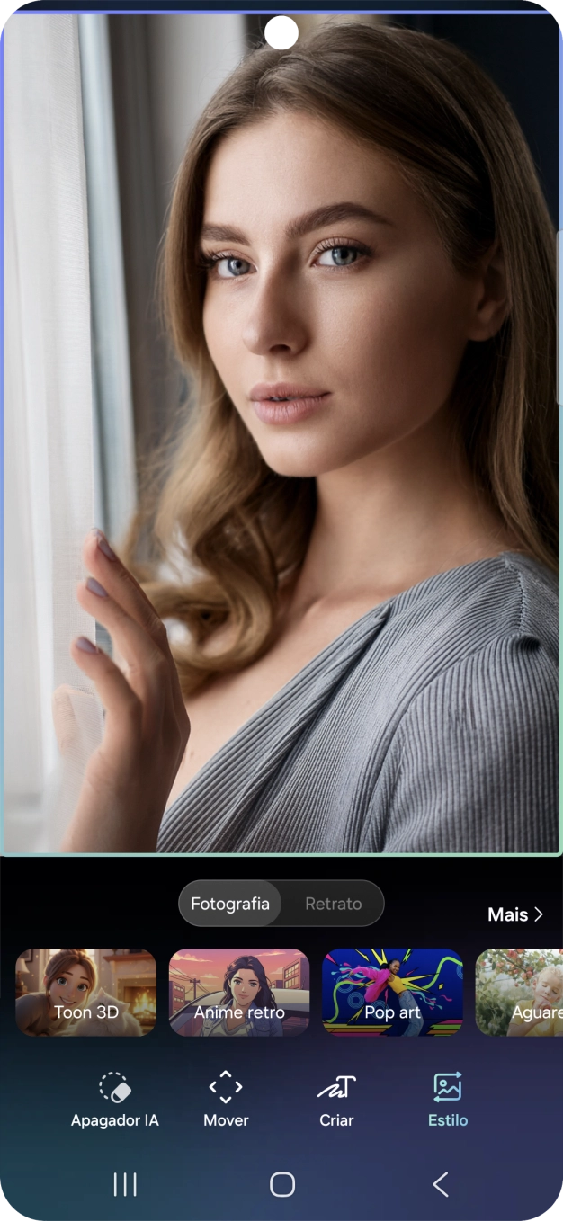 Para alterar o seu retrato para diversos estilos, prima Estilo e siga as indicações no ecrã, para utilizar a função.