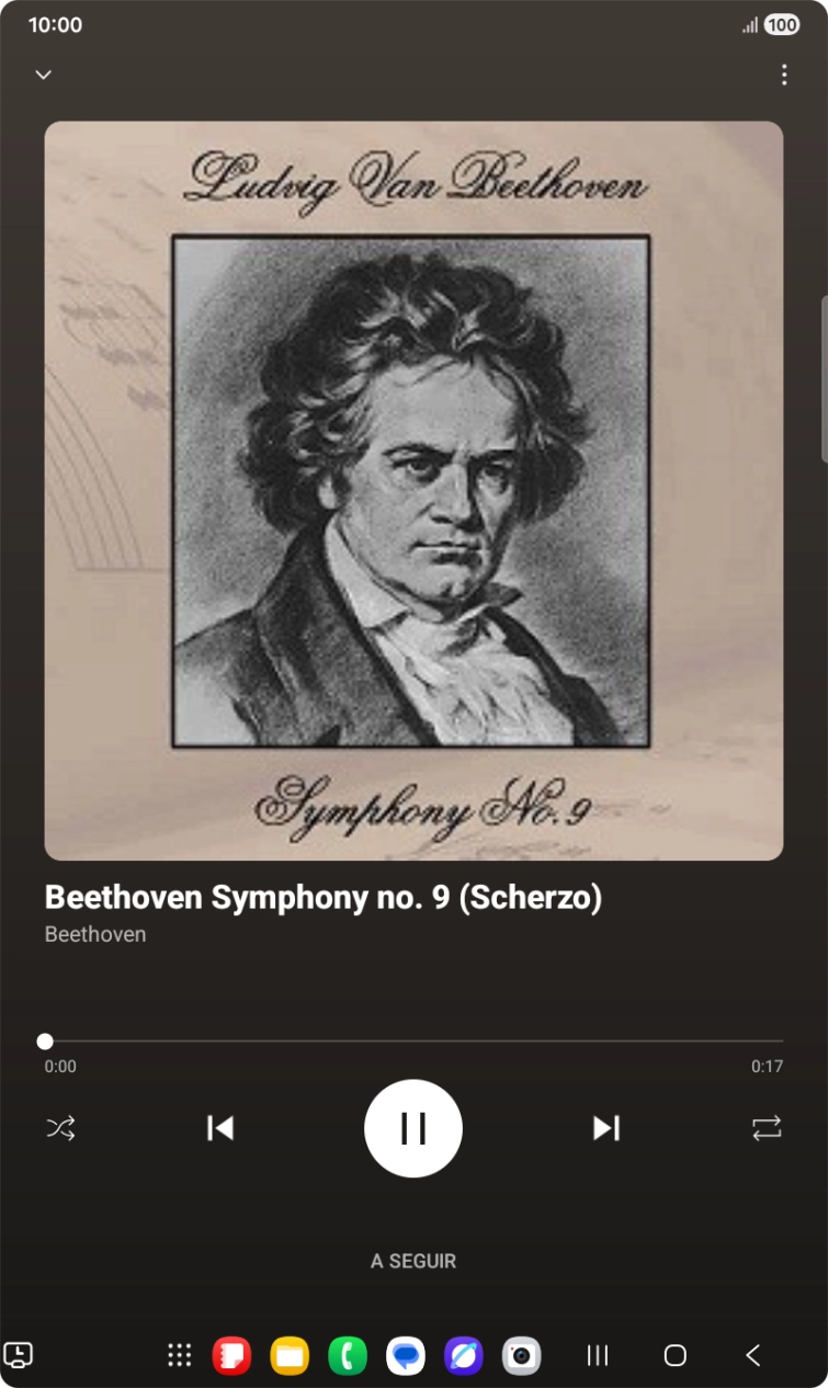 Prima a seta para a direita para ir para o ficheiro de música seguinte.