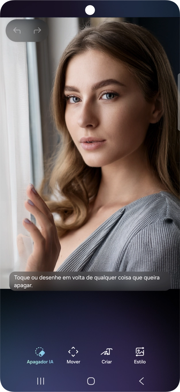 Para apagar objetos na sua imagem, prima Apagador IA e siga as indicações no ecrã, para utilizar a função.