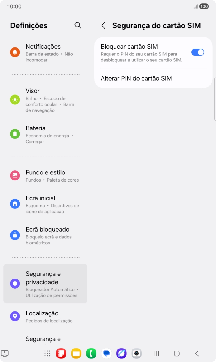 Prima o indicador junto a 