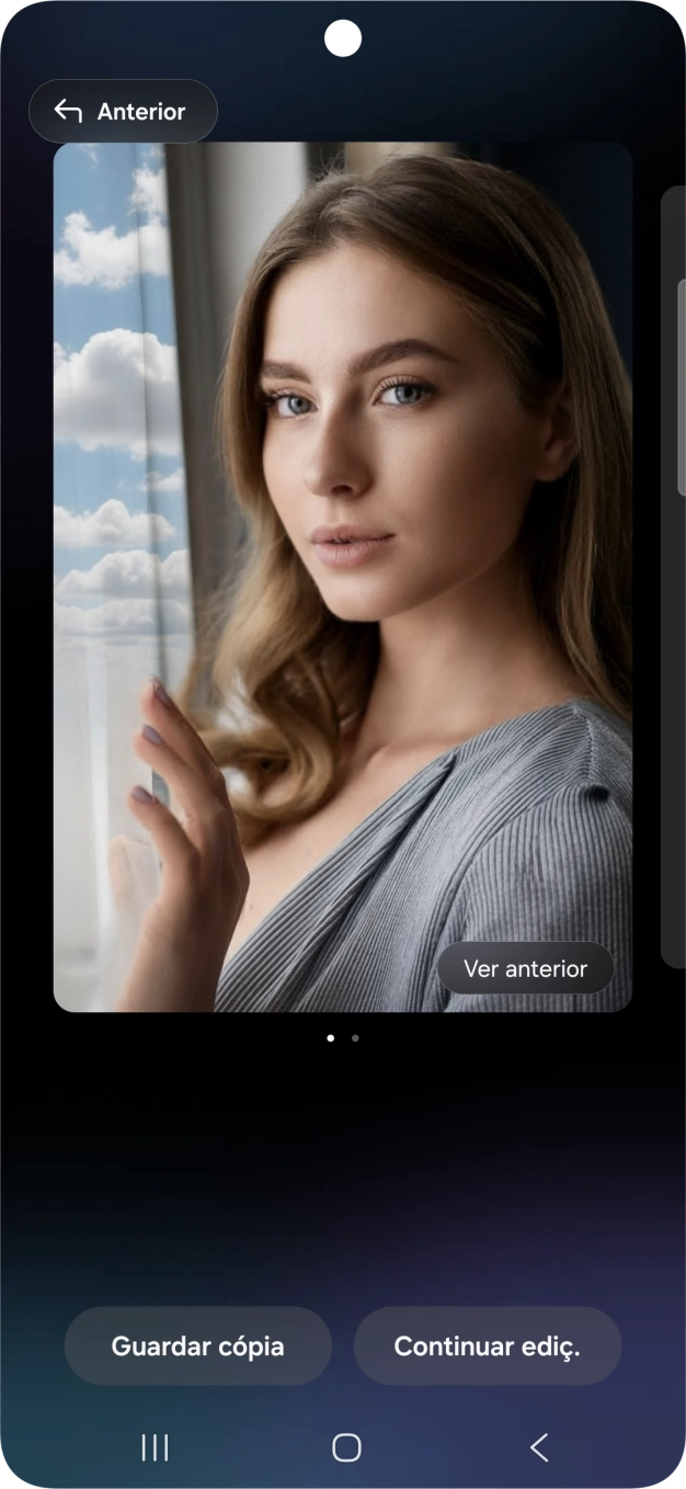 Prima Guardar cópia para guardar a sugestão de imagem gerada.