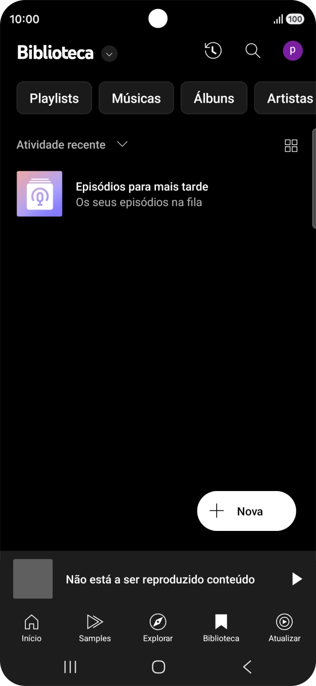 Prima a lista suspensa.