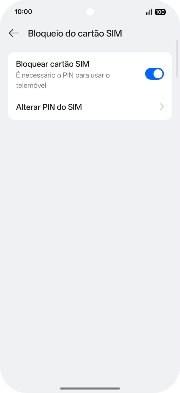 Prima o indicador junto a 