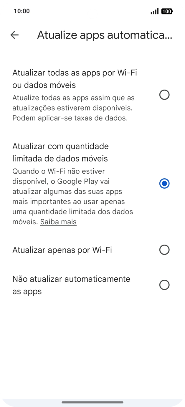 Para ativar a atualização automática de apps via redes móveis, prima Atualizar todas as apps por Wi-Fi ou dados móveis.