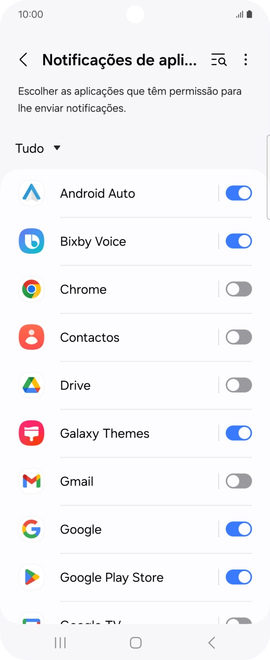 Prima a lista suspensa.