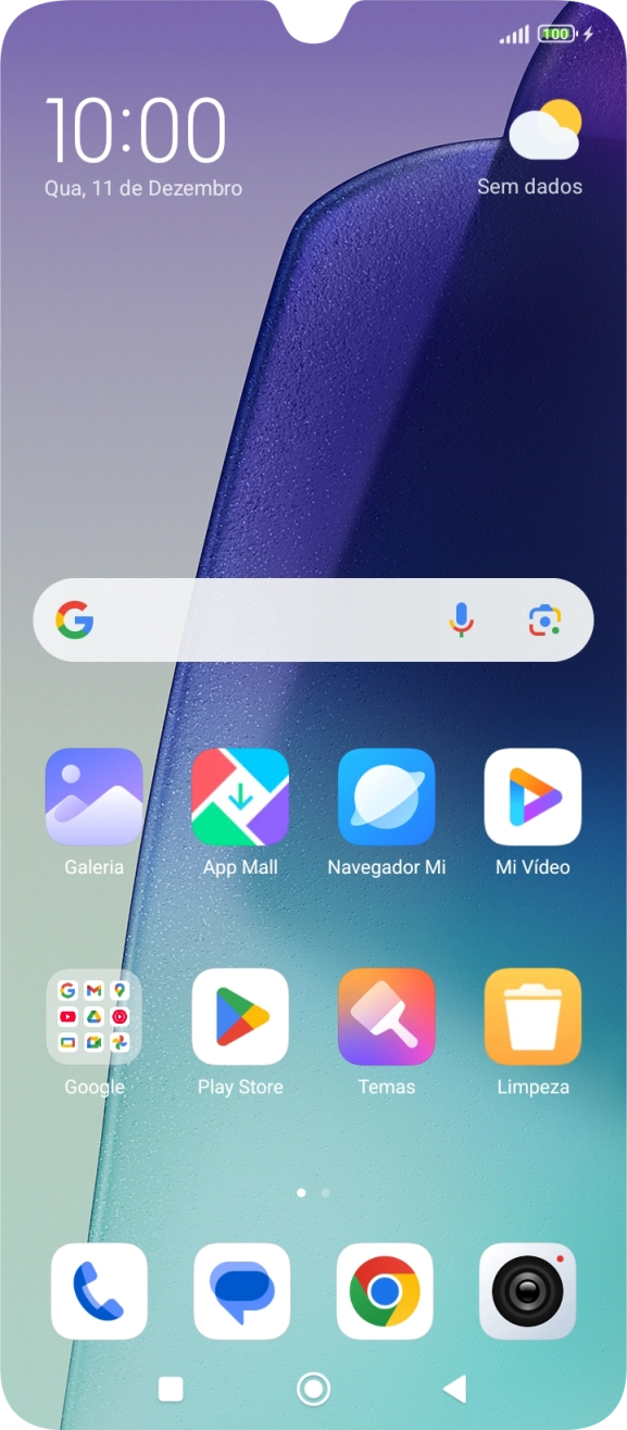 Quando o ícone de bateria em carregamento for mostrado no ecrã, a bateria está em carregamento.