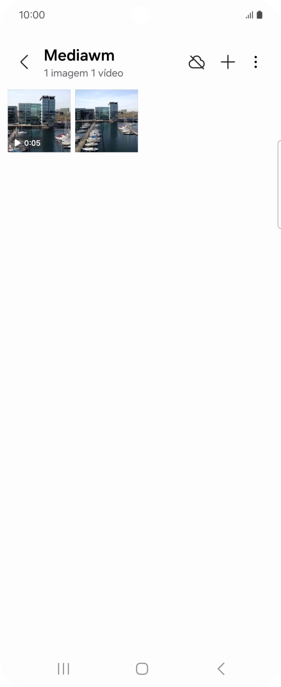 Prima durante um momento uma imagem ou um vídeo.