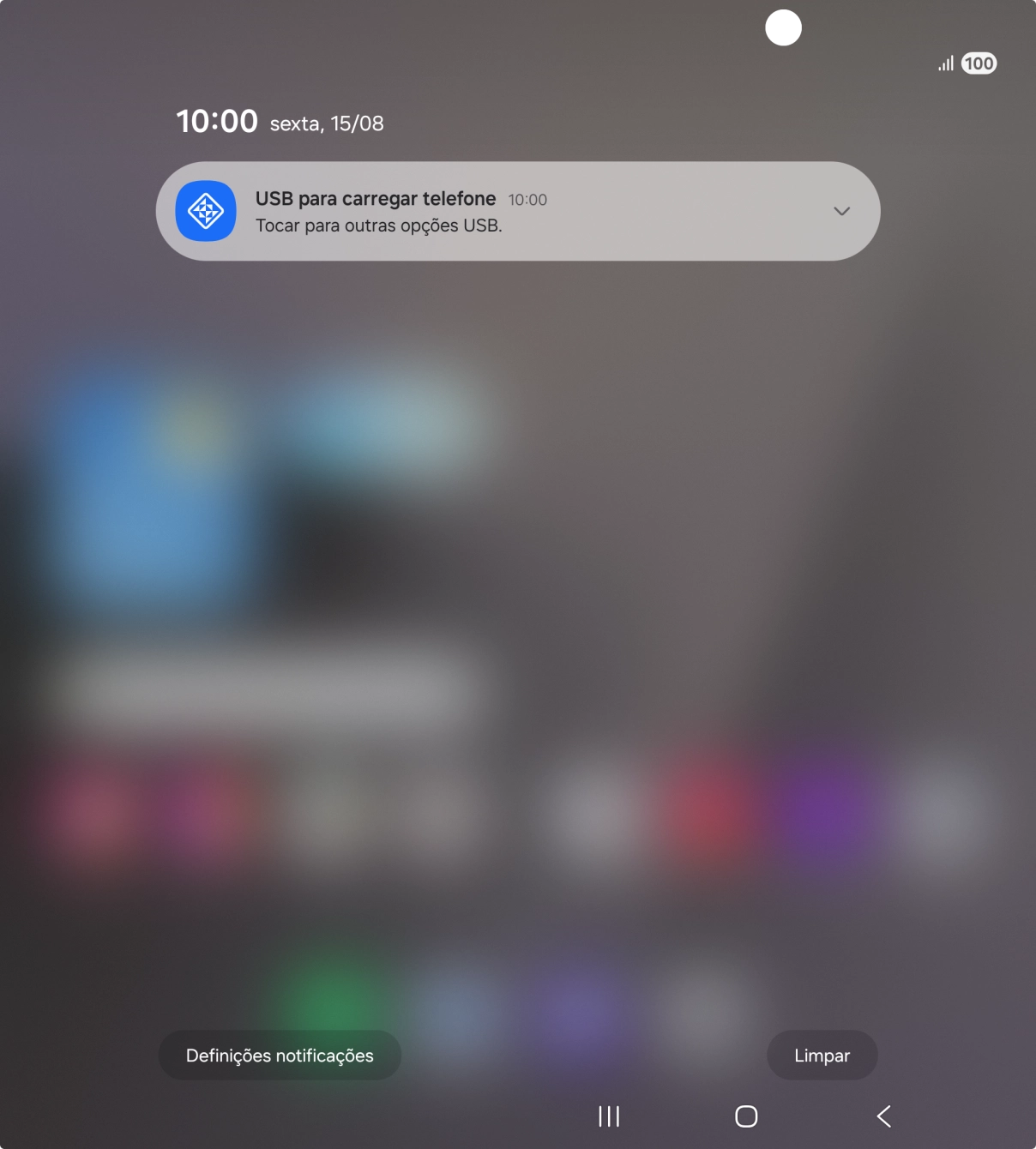 Prima a lista suspensa.