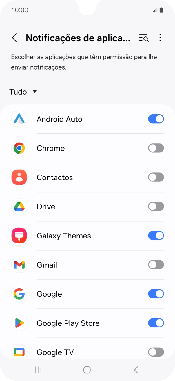 Prima a lista suspensa.