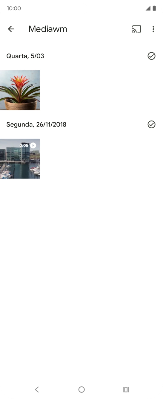 Prima durante um momento a imagem ou o vídeo pretendido.