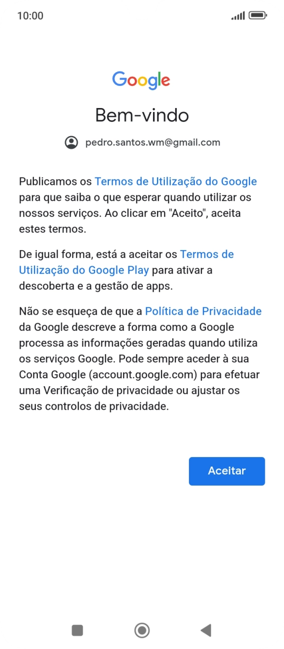 Prima Aceito e siga as indicações no ecrã para escolher as definições da conta Google.