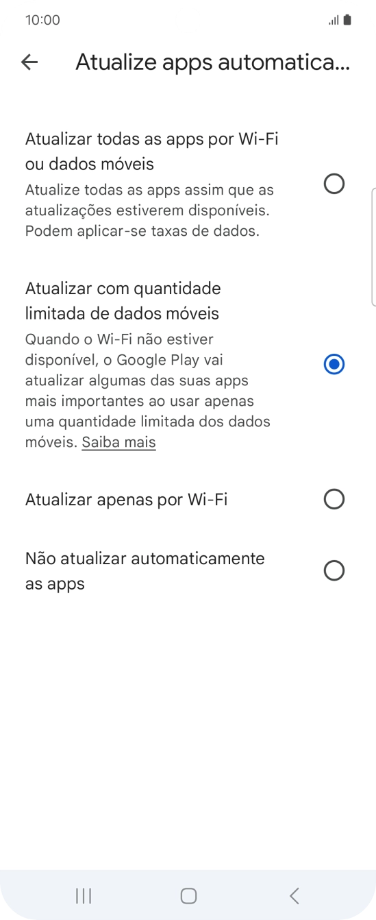 Para ativar a atualização automática de apps via redes móveis, prima Atualizar todas as apps por Wi-Fi ou dados móveis.