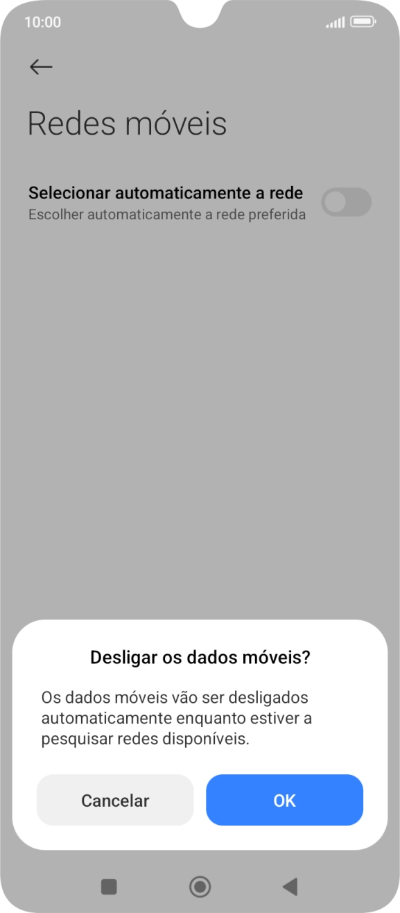 Prima OK e aguarde enquanto o telefone procura as redes.