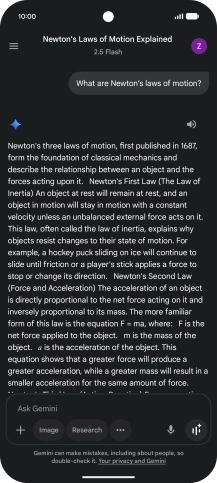 Transcription of the conversation with Gemini Live is now displayed.