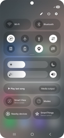 Press the flight mode icon to turn the function on or off.