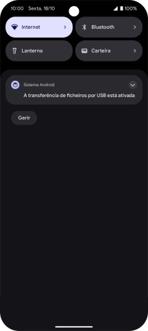 Prima a lista suspensa.