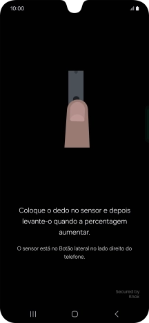 Siga as indicações no ecrã para definir a impressão digital como código de bloqueio.