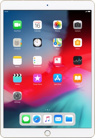 Image 1: Front view of the Apple iPad Pro 10.5