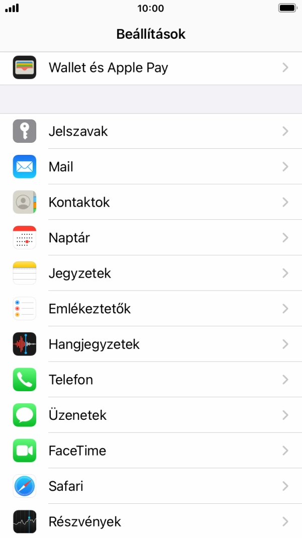 Válaszd az Üzenetek lehetőséget. Válaszd az Üzenetek lehetőséget.