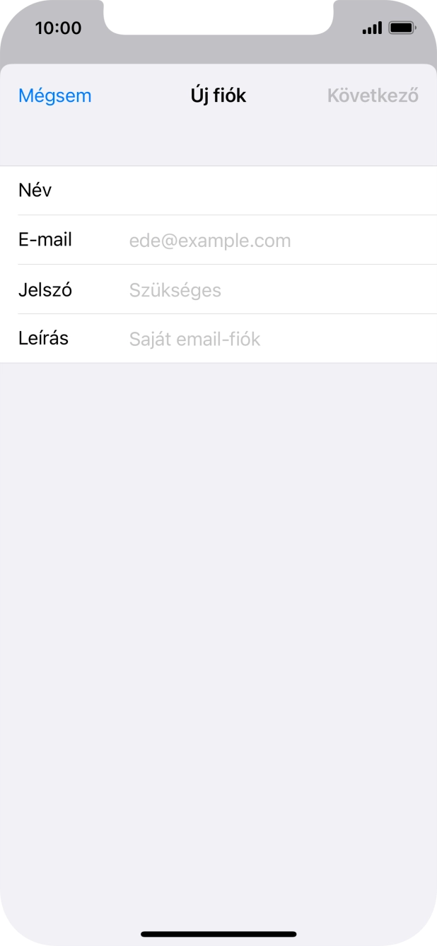 Kattints az E-mail mezőre, és írd be az e-mail címedet.