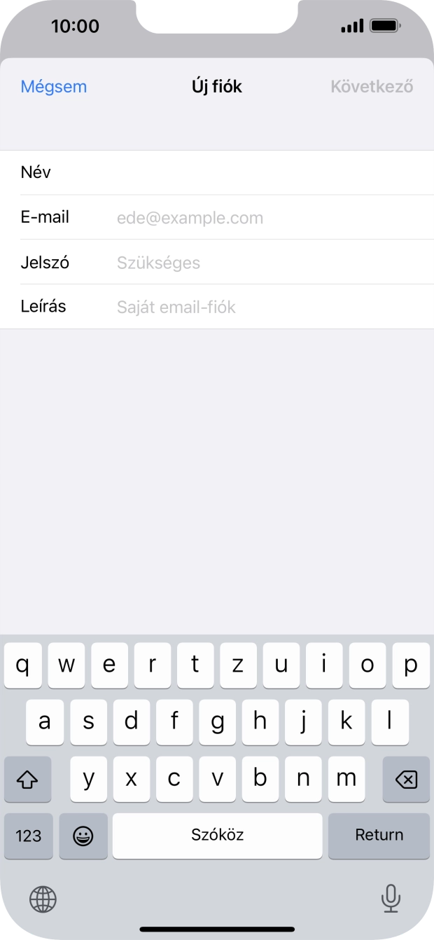 Kattints az E-mail mezőre, és írd be az e-mail címedet.