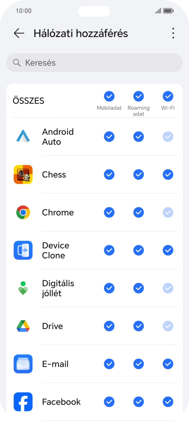 Kattints a „Mobiladat” oszlopban lévő programnév melletti mezőre a funkció be- vagy kikapcsolásához. Kattints a „Mobiladat” oszlopban lévő programnév melletti mezőre a funkció be- vagy kikapcsolásához.