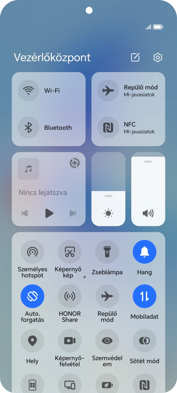 Kattints az adatkapcsolatok ikonra a funkció be- vagy kikapcsolásához. Kattints az adatkapcsolatok ikonra a funkció be- vagy kikapcsolásához.