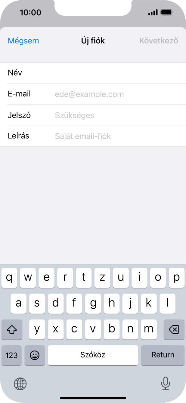 Kattints az E-mail mezőre, és írd be az e-mail címedet.
