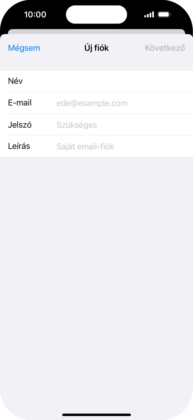 Kattints az E-mail mezőre, és írd be az e-mail címedet.