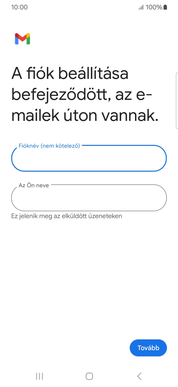 Kattints „Az Ön neve” alatti mezőre, és írd be a kívánt küldőnevet.