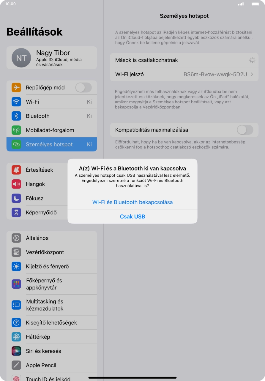 Amennyiben ki van kapcsolva a Wi-Fi, válaszd a Wi-Fi és Bluetooth bekapcsolása lehetőséget.