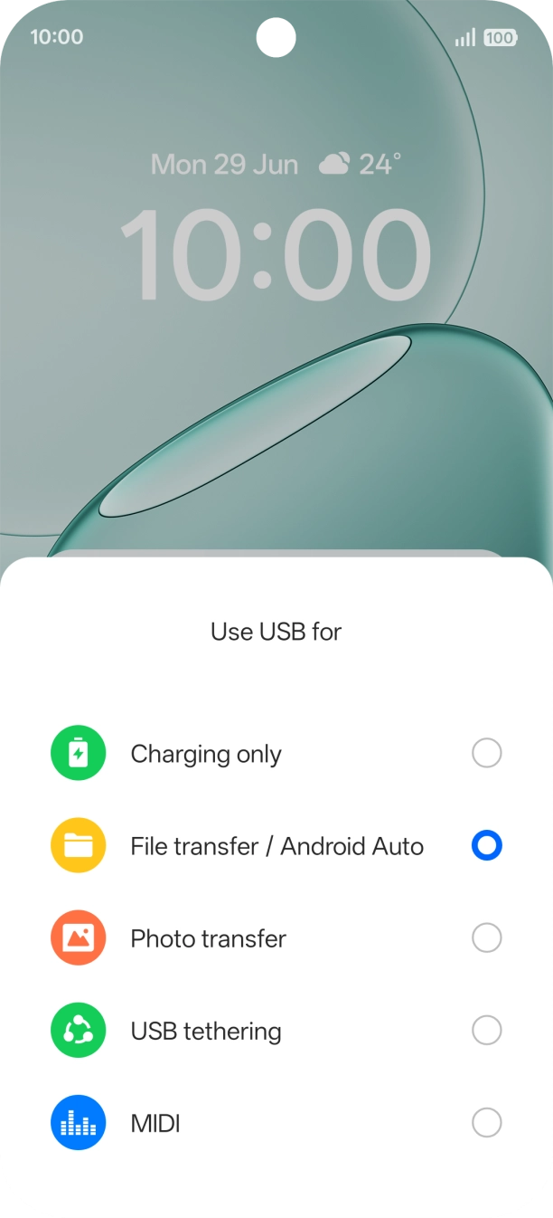 Press File transfer / Android Auto.