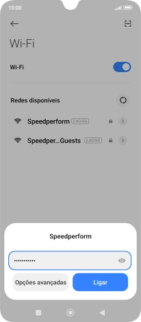 Introduza a password da rede Wi-Fi e prima Ligar.