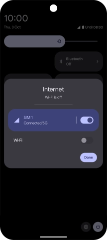 Press the indicator next to the mobile data icon to turn the function on or off.
