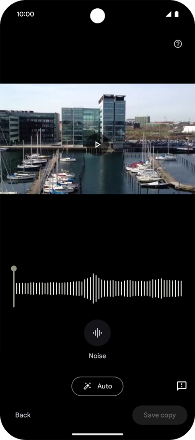 Press Auto to automatically enhance the sound in the video.