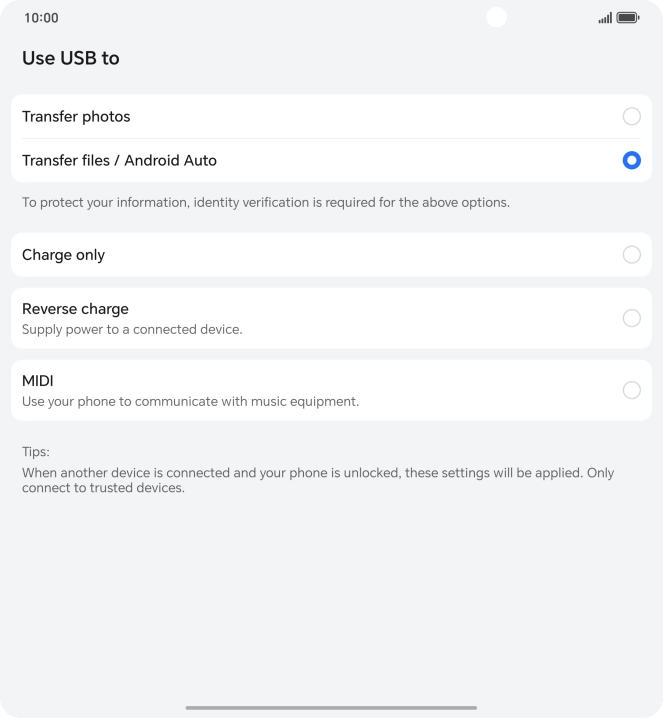 Press Transfer files / Android Auto.