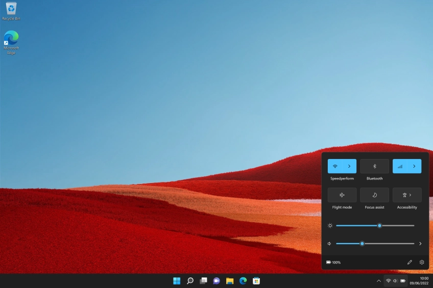 Click the Bluetooth icon to turn the function on or off.