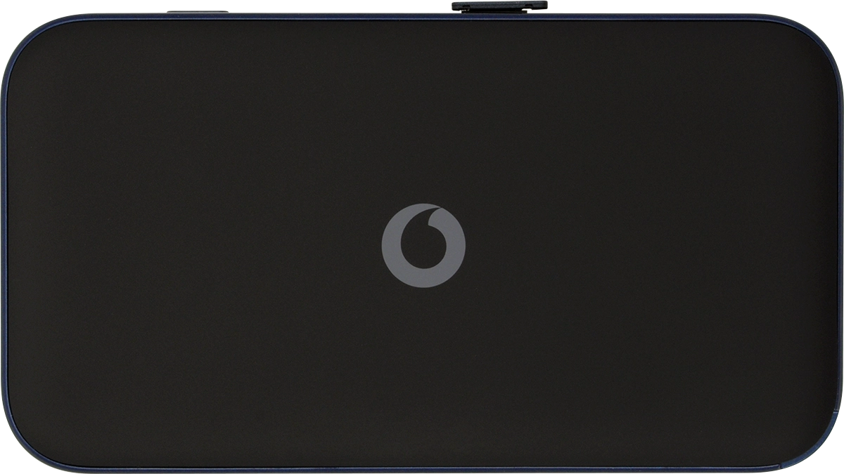 Remove the SIM holder from your router.