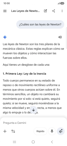 La transcripción de la conversación con Gemini Live aparece ahora en la pantalla.