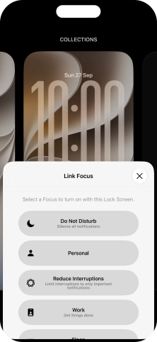 Press the required focus mode.