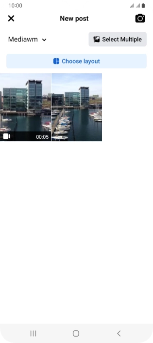 Press the required picture or video clip. Press the required picture or video clip.