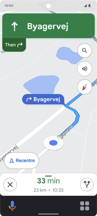 The travel information at the bottom of the screen shows your estimated time of arrival and distance to destination. The travel information at the bottom of the screen shows your estimated time of arrival and distance to destination.